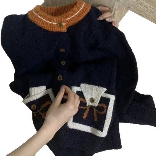 Contrast Color And Versatile Bow Pocket Sweater - Image 5