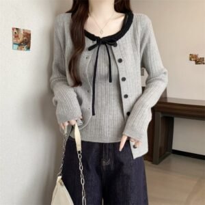 College Style Knitted Cardigan With Suspenders Women's Sweater