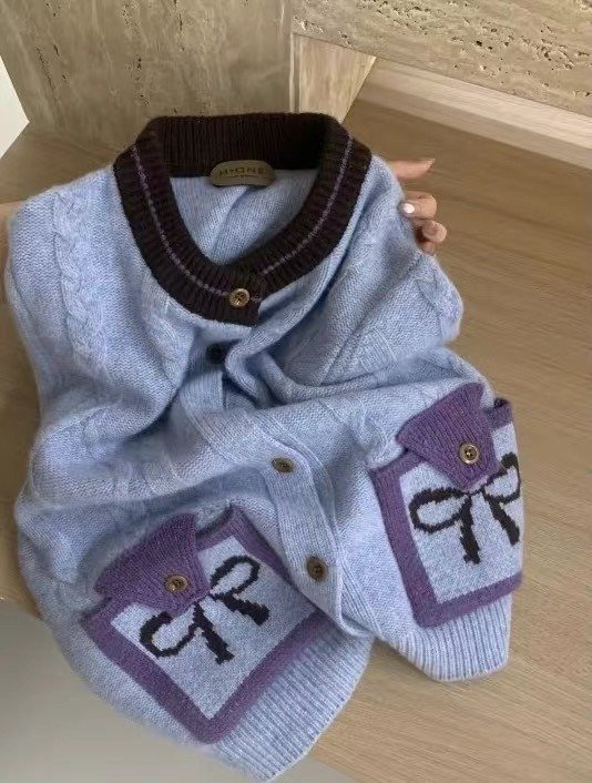 Contrast Color And Versatile Bow Pocket Sweater - Image 2