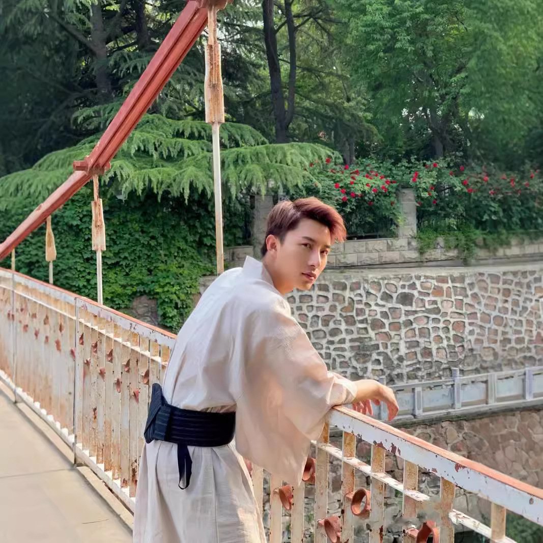 Men's Formal Wear Traditional Japanese Kimono - Image 3