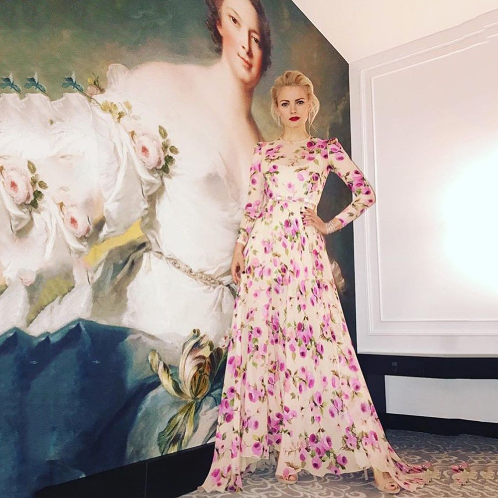 2025 New European And American Foreign Trade Women's Clothing Amazon Printed Large Swing Dress Slit Fashionable Long Dress Beach Dress - Image 2