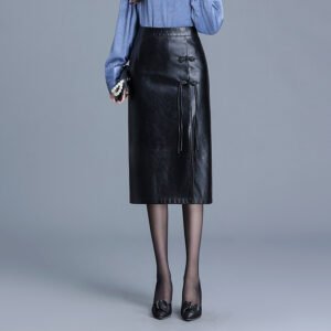 Autumn and winter PU hip hugging half body leather skirt for women
